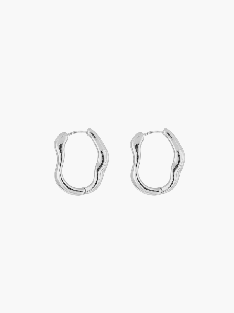 Elara Wavy Hoops
