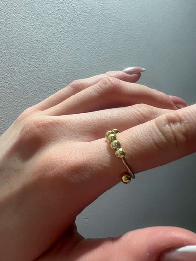 Claire Anxiety Spinner Ring