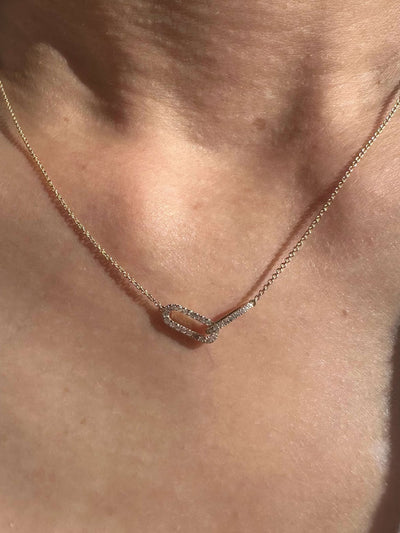 Guinevere Interlocking Zirconia Chain Necklace