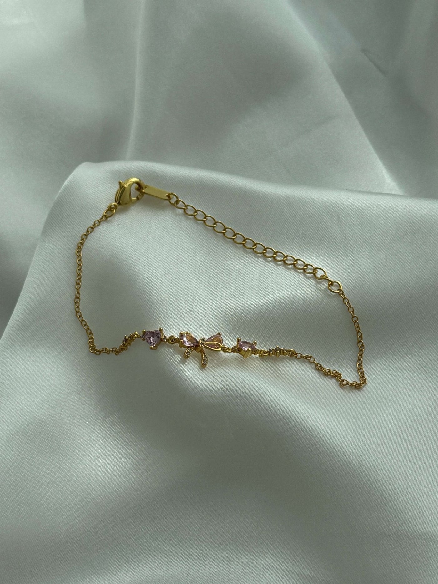 Yasmin Zirconia Bow Detail Chain Bracelet