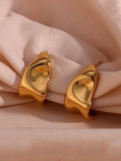 Mae Irregular Chunky Hoops