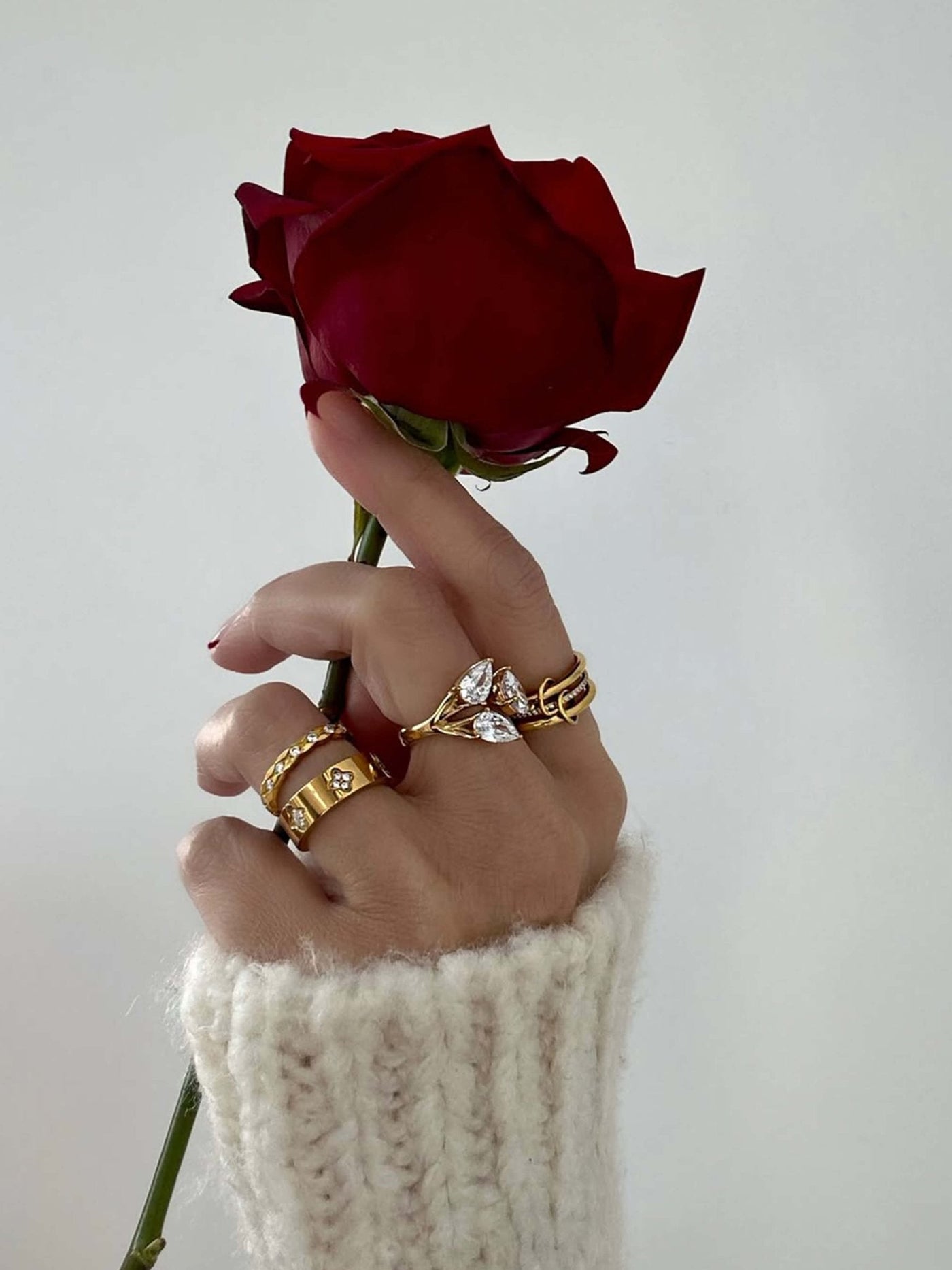 Sera Heart Rhinestone Band Ring