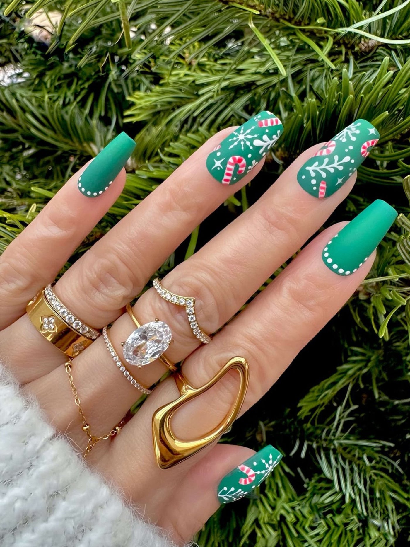 Sera Heart Rhinestone Band Ring