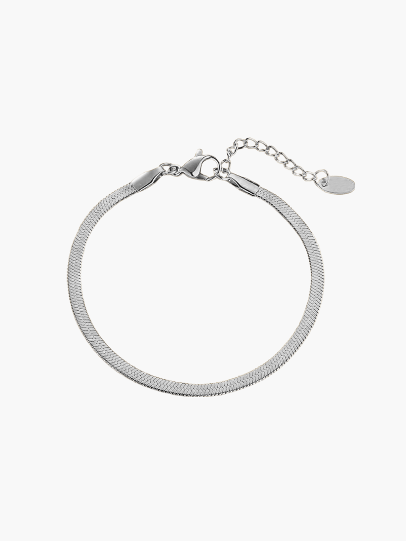 Sleek Chain Bracelet