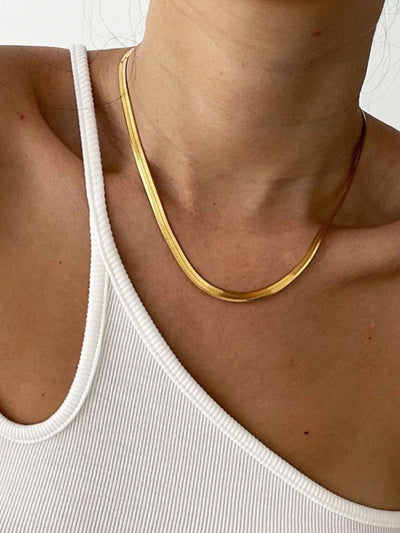 Sleek Flat Chain Necklace