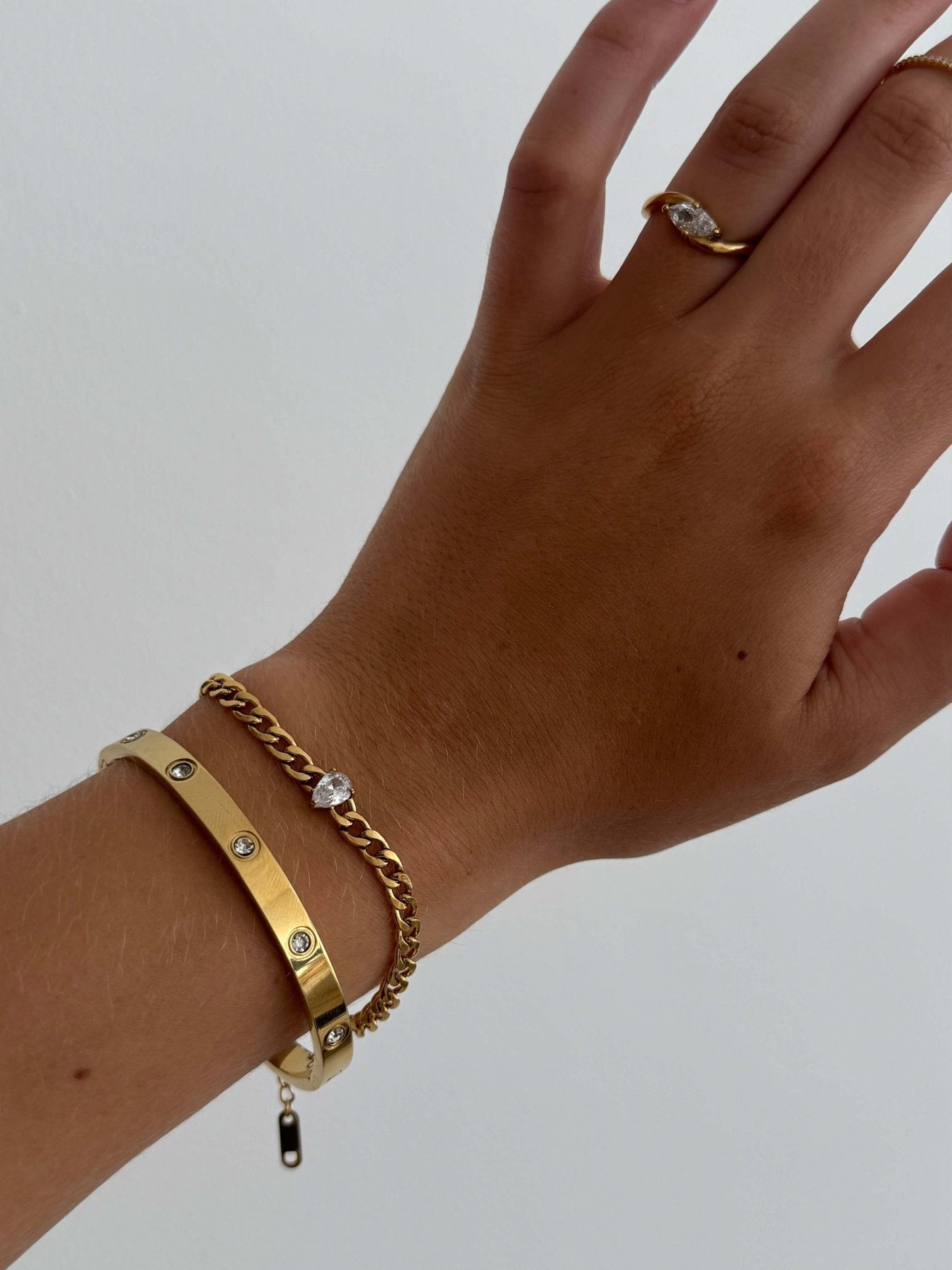 Azalia Pear Cut Zirconia Chain Bracelet